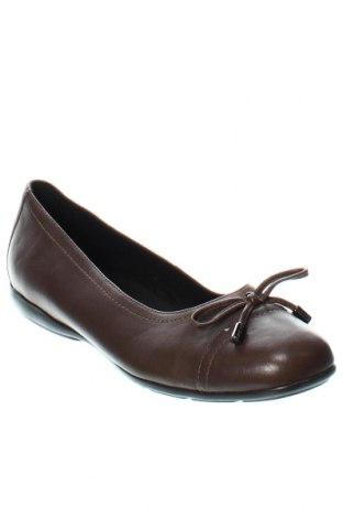 Дамски обувки Geox, Размер 40, Цвят Кафяв, Цена 76,00 лв.