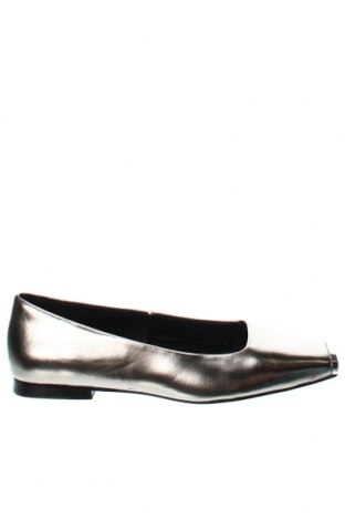 Дамски обувки Massimo Dutti, Размер 39, Цвят Сребрист, Цена 76,00 лв.