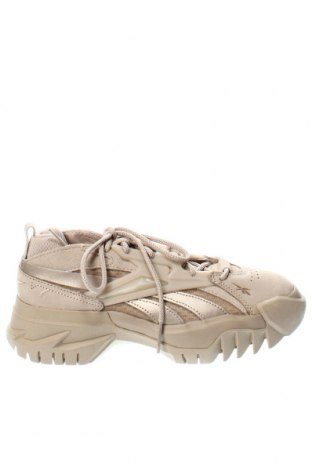 Дамски обувки Reebok X Cardi B, Размер 38, Цвят Бежов, Цена 212,38 лв.