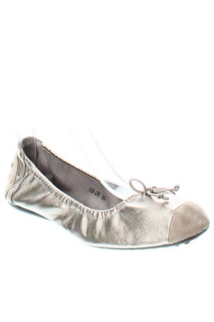 Дамски обувки Suredelle, Размер 39, Цвят Сребрист, Цена 39,00 лв.