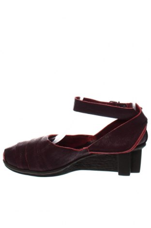 Дамски обувки Trippen, Размер 37, Цвят Лилав, Цена 135,00 лв.
