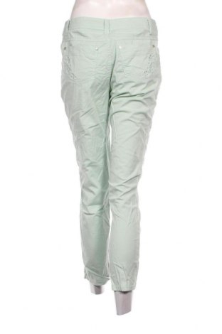 Дамски панталон, Размер M, Цвят Зелен, Цена 23,42 лв.