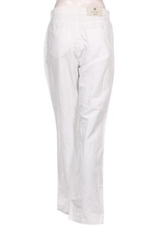Дамски панталон Aigner, Размер M, Цвят Бял, Цена 30,29 лв.
