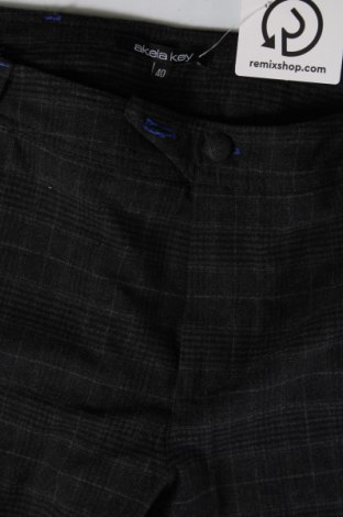 Дамски панталон Akela Key, Размер M, Цвят Сив, Цена 29,00 лв.