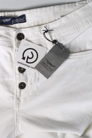 Дамски панталон Arizona, Размер L, Цвят Бял, Цена 16,56 лв.