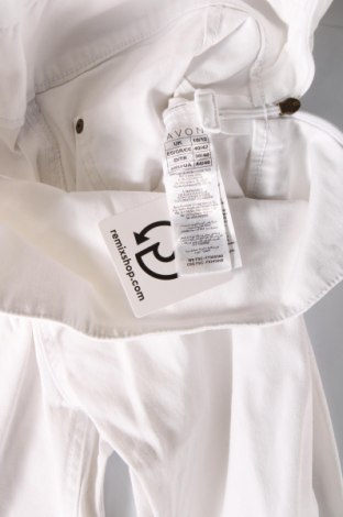 Damenhose Avon, Größe M, Farbe Weiß, Preis € 6,23