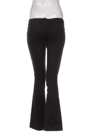 Γυναικείο παντελόνι Bershka, Μέγεθος S, Χρώμα Μαύρο, Τιμή 4,00 €
