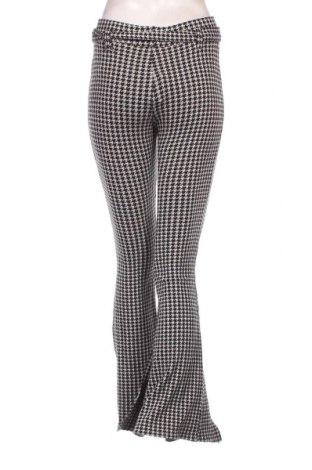 Γυναικείο παντελόνι Bershka, Μέγεθος S, Χρώμα Πολύχρωμο, Τιμή 3,73 €