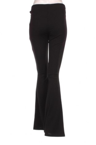 Γυναικείο παντελόνι Bershka, Μέγεθος M, Χρώμα Μαύρο, Τιμή 6,97 €