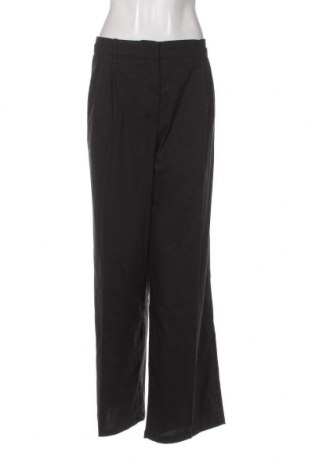 Pantaloni de femei Bershka, Mărime XL, Culoare Maro, Preț 52,96 Lei
