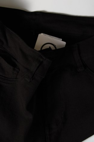 Dámské kalhoty  Chicoree, Velikost M, Barva Černá, Cena  46,00 Kč