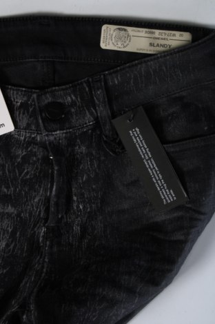 Дамски панталон Diesel, Размер S, Цвят Черен, Цена 377,00 лв.