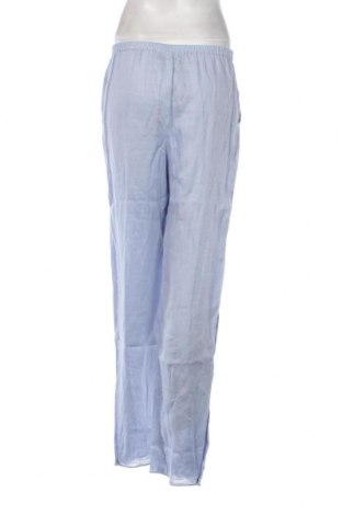 Дамски панталон Emporio Armani, Размер M, Цвят Син, Цена 406,00 лв.