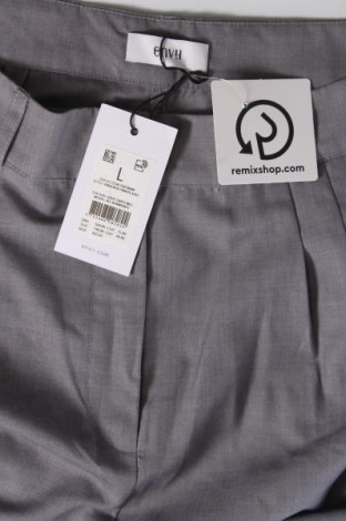 Дамски панталон Envii, Размер L, Цвят Сив, Цена 28,83 лв.