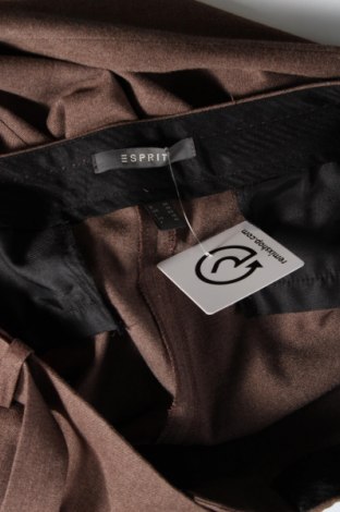 Дамски панталон Esprit, Размер L, Цвят Кафяв, Цена 35,00 лв.