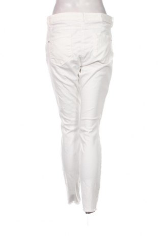Γυναικείο παντελόνι Fiorella Rubino, Μέγεθος M, Χρώμα Λευκό, Τιμή 36,12 €