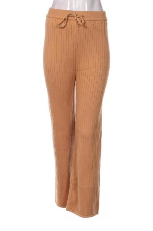 Pantaloni de femei Glamorous, Mărime M, Culoare Bej, Preț 145,95 Lei