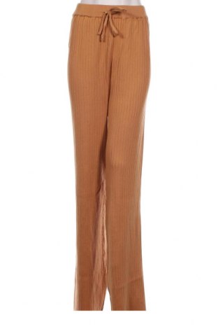 Дамски панталон Glamorous, Размер L, Цвят Бежов, Цена 13,95 лв.
