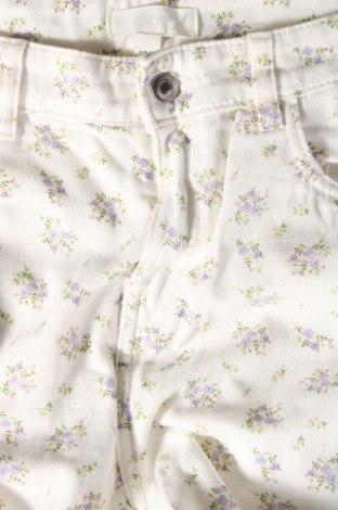 Pantaloni de femei H&M, Mărime L, Culoare Alb, Preț 73,98 Lei