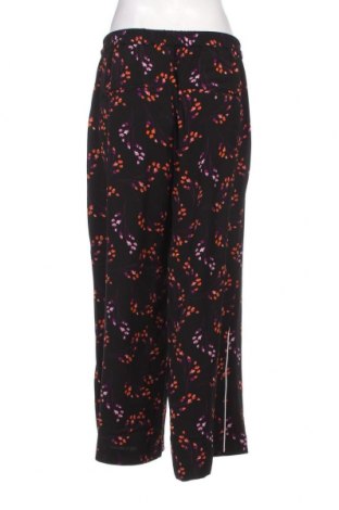 Pantaloni de femei In Wear, Mărime M, Culoare Multicolor, Preț 144,08 Lei