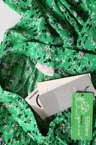 Γυναικείο παντελόνι Kaffe, Μέγεθος S, Χρώμα Πράσινο, Τιμή 15,70 €