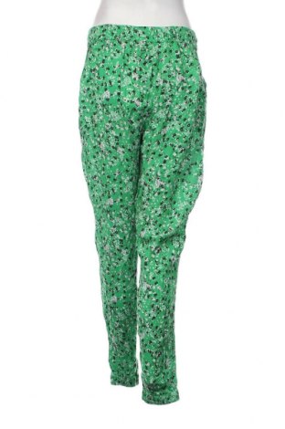 Γυναικείο παντελόνι Kaffe, Μέγεθος M, Χρώμα Πράσινο, Τιμή 15,70 €