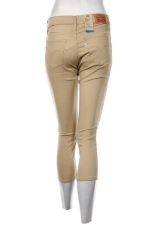 Дамски панталон Levi's, Размер S, Цвят Бежов, Цена 70,08 лв.