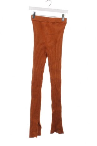 Дамски панталон Levi's, Размер XS, Цвят Оранжев, Цена 31,86 лв.
