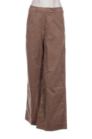 Дамски панталон Lovechild, Размер S, Цвят Кафяв, Цена 161,40 лв.