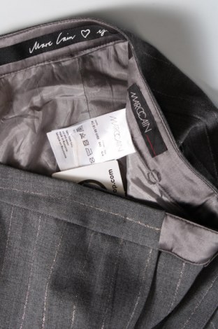 Дамски панталон Marc Cain, Размер L, Цвят Сив, Цена 48,60 лв.