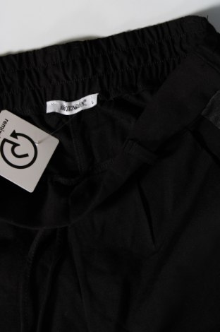 Pantaloni de femei My Hailys, Mărime L, Culoare Negru, Preț 95,39 Lei