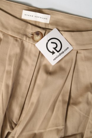 Дамски панталон Mykke Hofmann, Размер L, Цвят Бежов, Цена 51,57 лв.