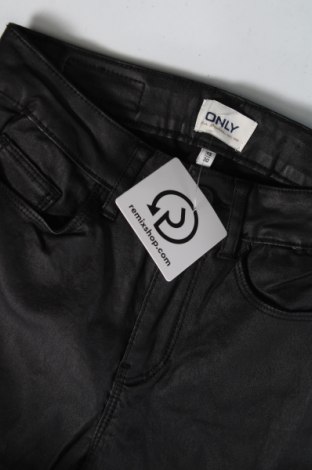 Дамски панталон ONLY, Размер XS, Цвят Черен, Цена 24,00 лв.