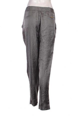 Дамски панталон Pepe Jeans, Размер S, Цвят Сив, Цена 165,57 лв.