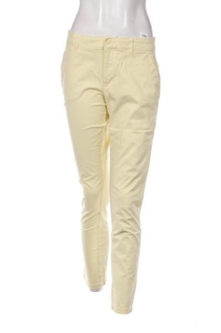 Γυναικείο παντελόνι Reserved, Μέγεθος M, Χρώμα Κίτρινο, Τιμή 10,76 €