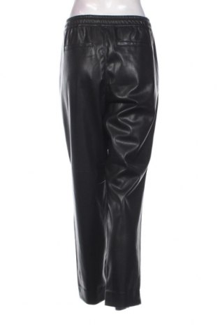 Дамски панталон S.Oliver, Размер L, Цвят Черен, Цена 26,10 лв.