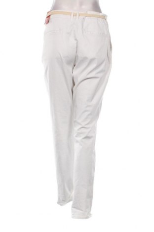 Дамски панталон S.Oliver, Размер XL, Цвят Бял, Цена 87,00 лв.
