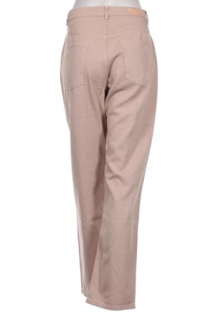 Дамски панталон Sisley, Размер M, Цвят Пепел от рози, Цена 24,82 лв.