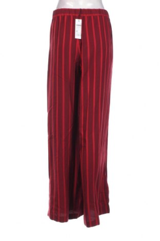 Дамски панталон Sisley, Размер L, Цвят Червен, Цена 29,20 лв.