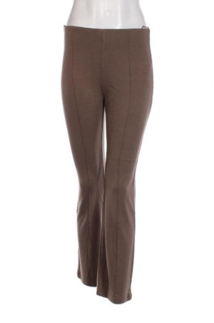Дамски панталон Soaked In Luxury, Размер S, Цвят Кафяв, Цена 156,00 лв.