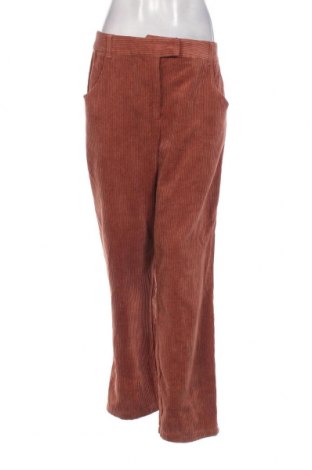 Дамски панталон Topshop, Размер M, Цвят Бежов, Цена 16,40 лв.