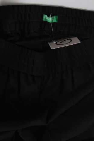 Γυναικείο παντελόνι United Colors Of Benetton, Μέγεθος M, Χρώμα Μαύρο, Τιμή 5,85 €