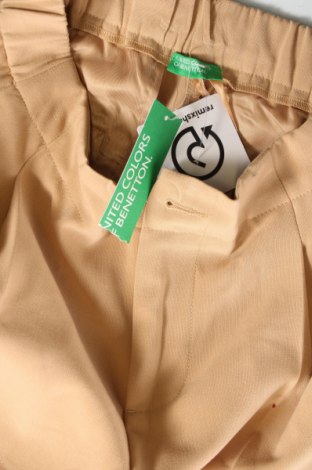 Γυναικείο παντελόνι United Colors Of Benetton, Μέγεθος XXS, Χρώμα  Μπέζ, Τιμή 14,86 €