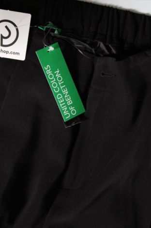 Damskie spodnie United Colors Of Benetton, Rozmiar M, Kolor Czarny, Cena 231,89 zł