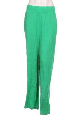 Damenhose Vero Moda, Größe M, Farbe Grün, Preis 15,31 €