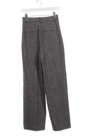 Pantaloni de femei Zara, Mărime XS, Culoare Multicolor, Preț 78,95 Lei