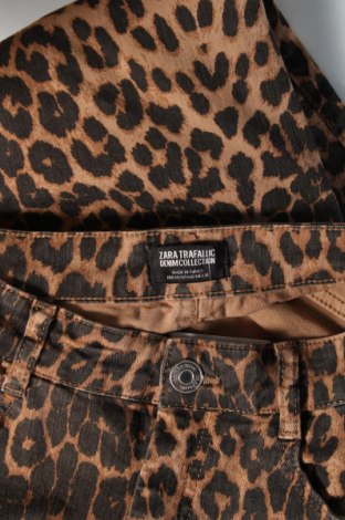 Дамски панталон Zara Trafaluc, Размер M, Цвят Многоцветен, Цена 24,00 лв.