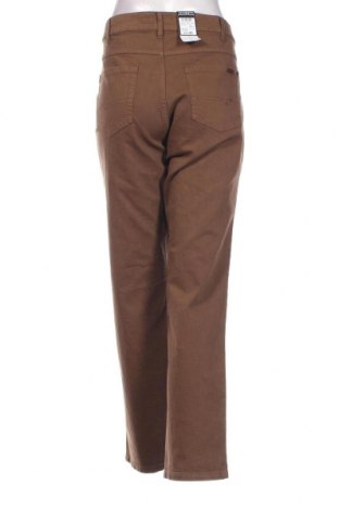 Дамски панталон Zerres, Размер XL, Цвят Кафяв, Цена 30,45 лв.
