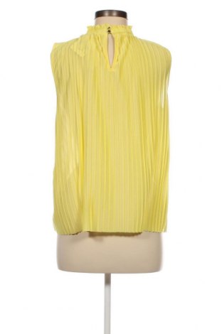 Γυναικείο αμάνικο μπλουζάκι Creation L, Μέγεθος L, Χρώμα Κίτρινο, Τιμή 7,16 €