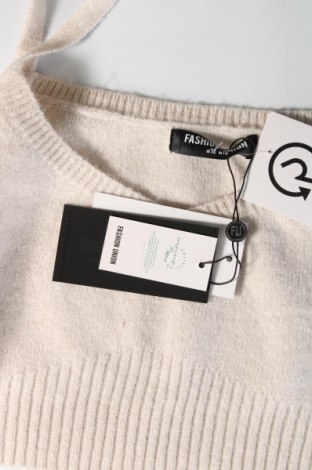 Γυναικείο αμάνικο μπλουζάκι Fashion Union, Μέγεθος XL, Χρώμα  Μπέζ, Τιμή 10,61 €